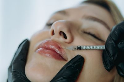 Exercice illégal de la médecine - Notification possible via dermanet