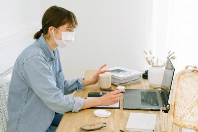 L’ABSyM demande la suspension temporaire de l’accréditation