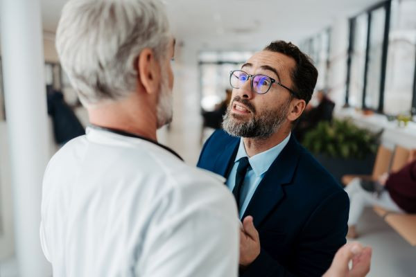 L’ABSyM satisfaite de l'alourdissement des peines pour les violences commises à l'encontre des prestataires de soins