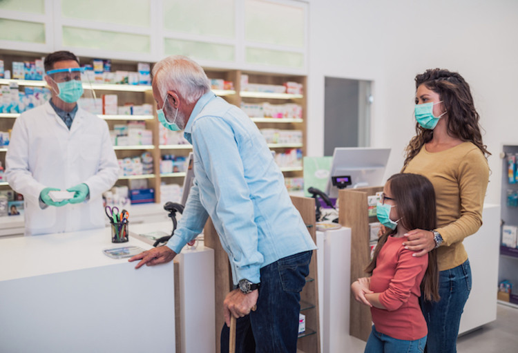 La prescription par le pharmacien : un concept inutile, anti-déontologique et surtout dangereux pour le patient
